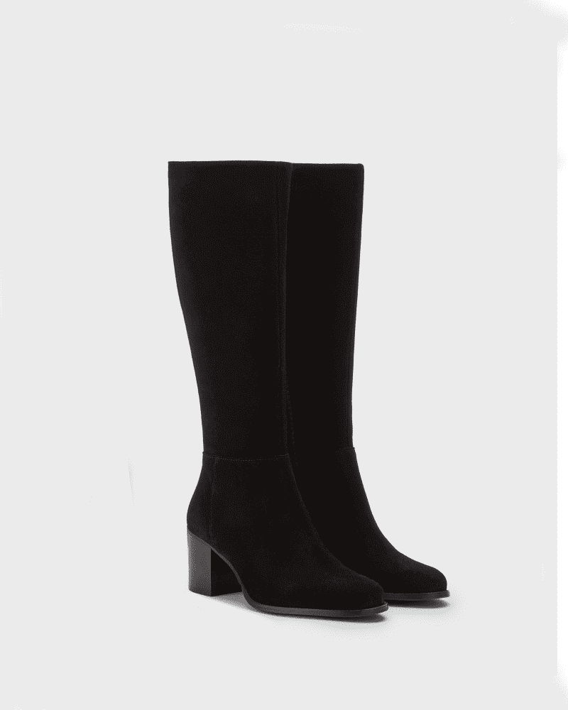 Dalia Black Suede Regular Front 288d93f6 8dcb 4781 a3e8 41286a151637